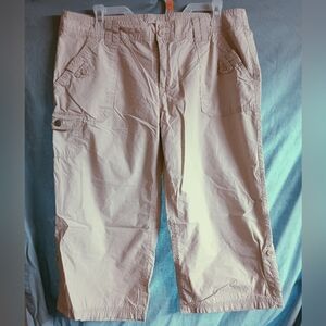 Women's Relativity thin khaki cargo capri pants 14 34" waist